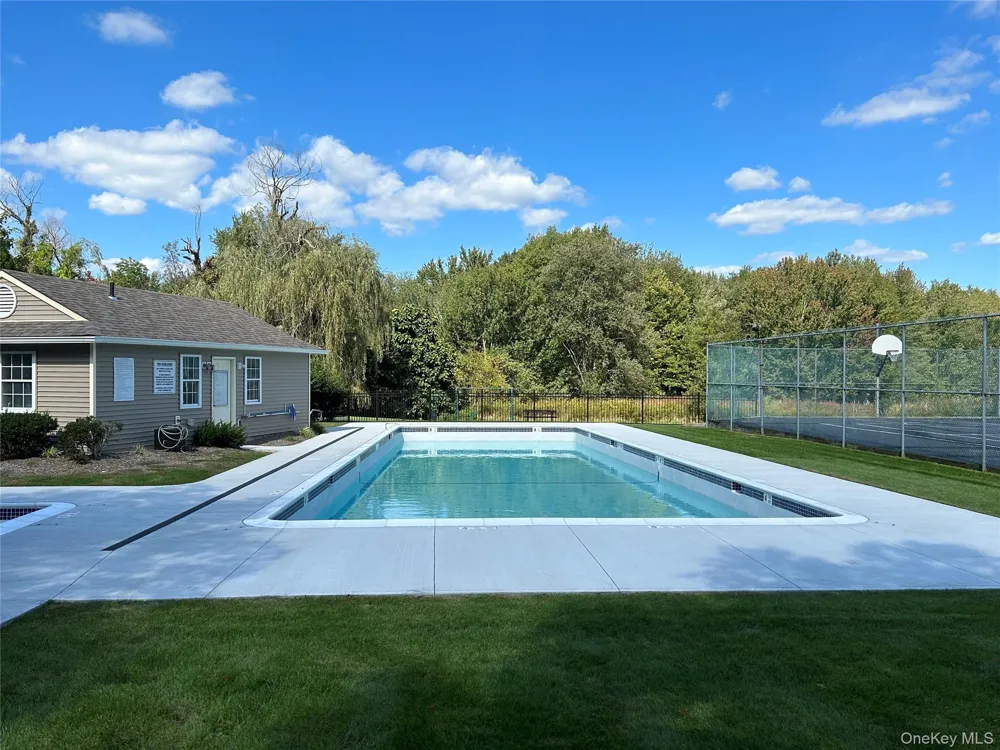 50 Olde Wagon Road Warwick, NY 10990