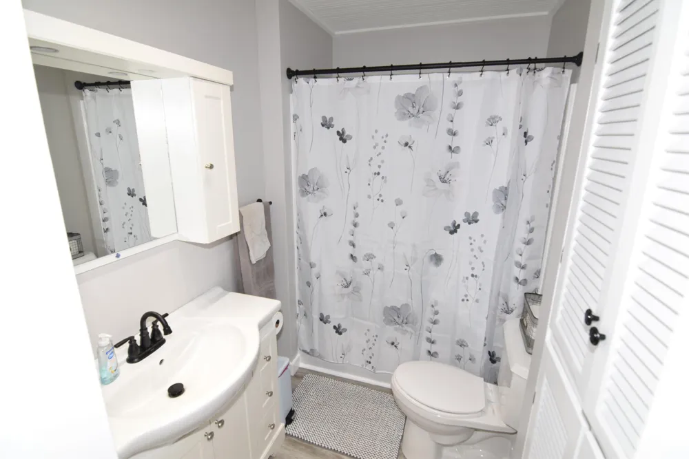 912 West Shore Road Bronson, MI 49028
