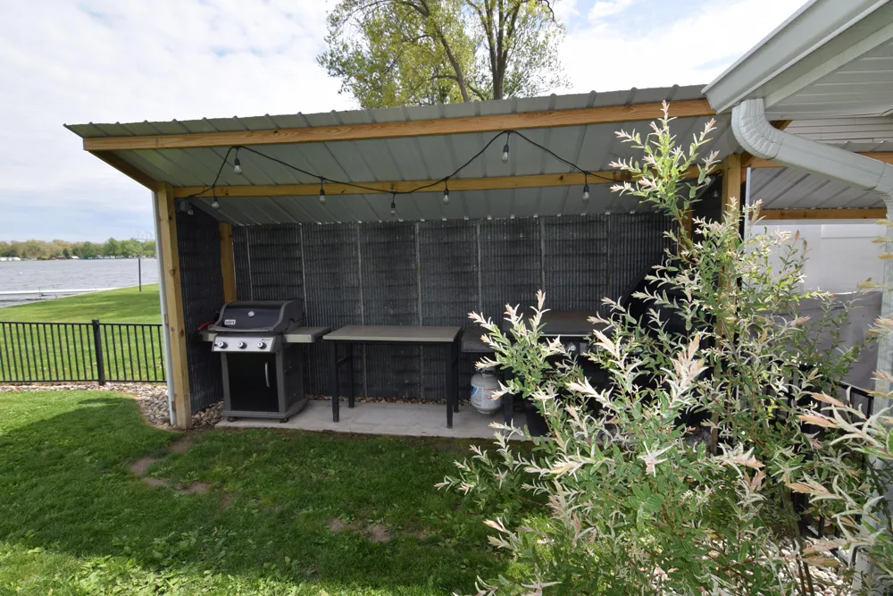 912 West Shore Road Bronson, MI 49028