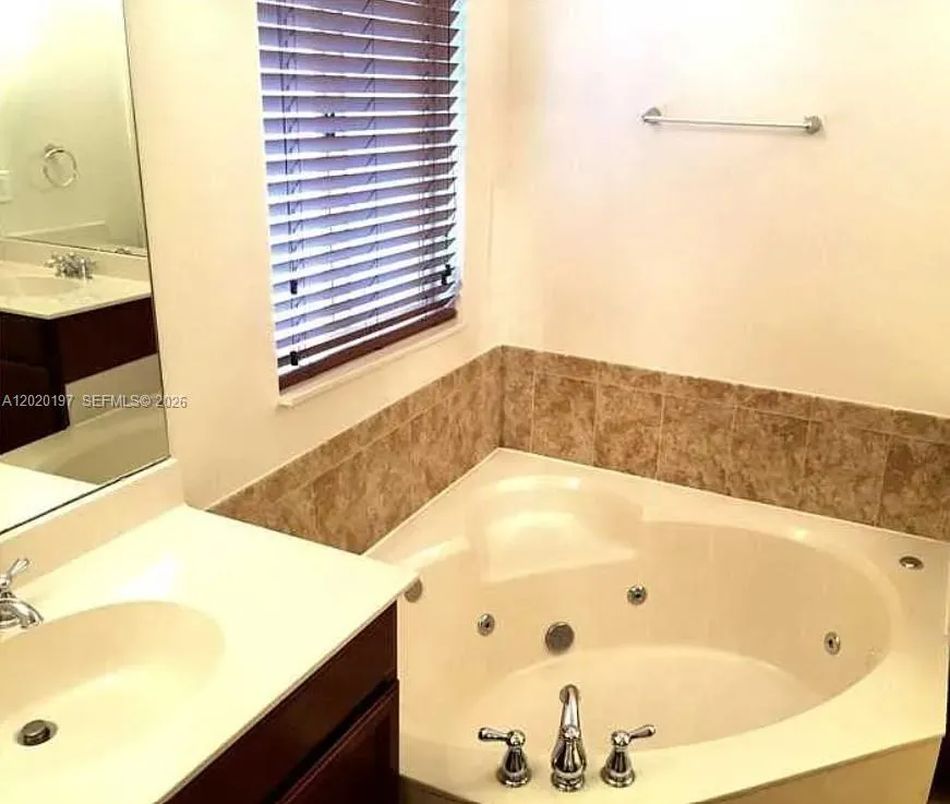 21115 NW 14th Pl #2 Miami Gardens, FL 33169