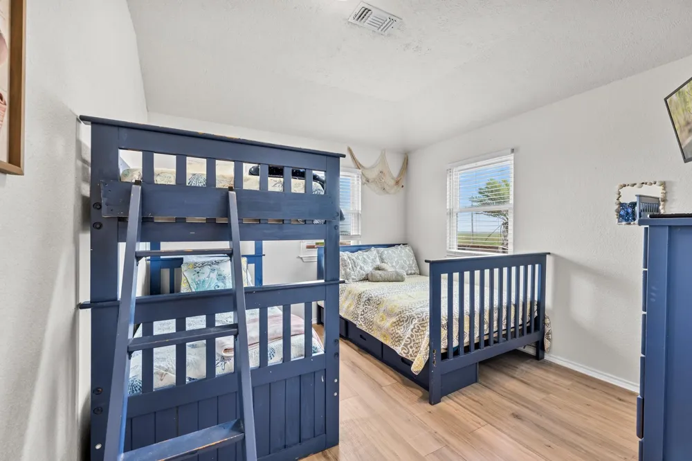 125 Bay Avenue Surfside Beach, TX 77541