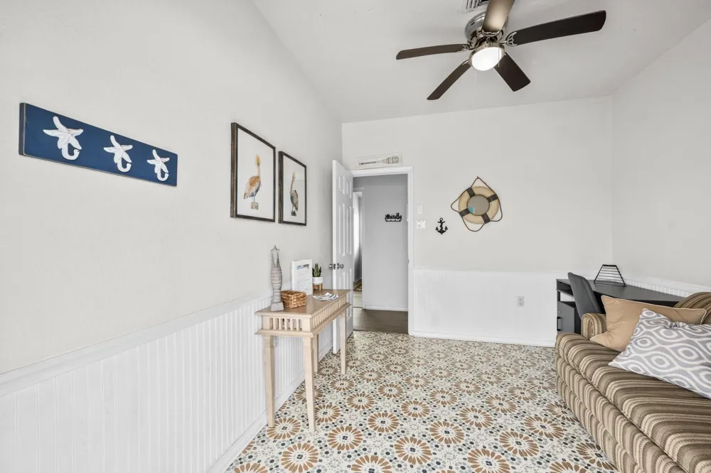 125 Bay Avenue Surfside Beach, TX 77541