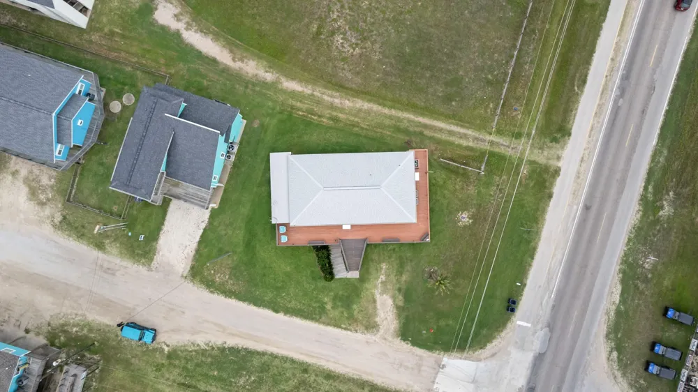 125 Bay Avenue Surfside Beach, TX 77541