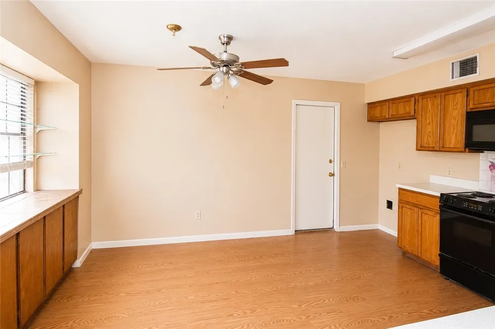 11209 Willowood Creek Drive #C Corpus Christi, TX 78410