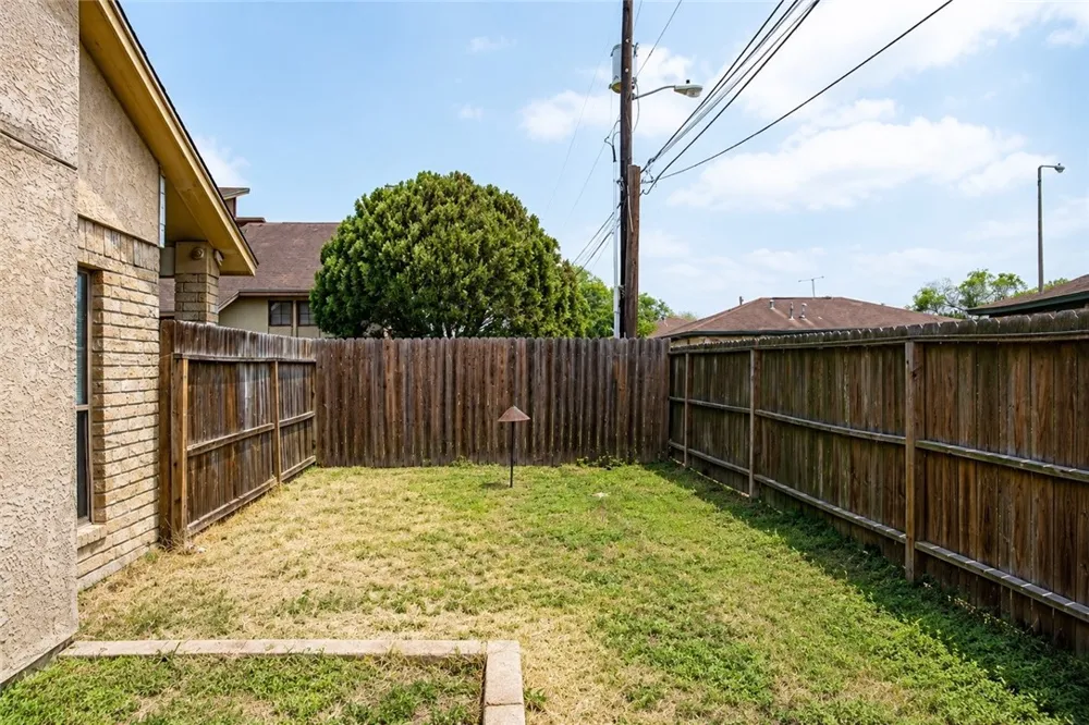 11209 Willowood Creek Drive #C Corpus Christi, TX 78410