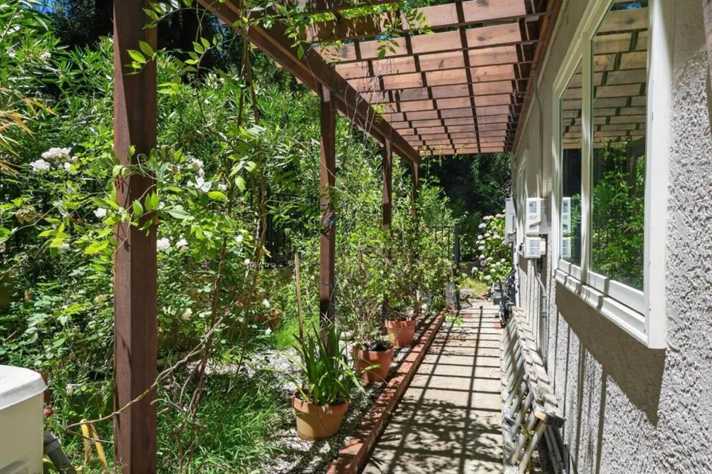 650 Tabor Way Scotts Valley, CA 95066