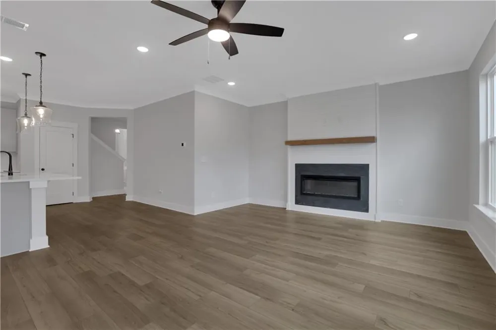 8 Trace Bluff Dawsonville, GA 30534