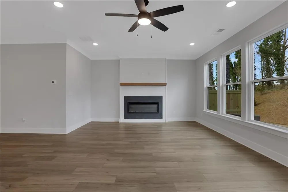8 Trace Bluff Dawsonville, GA 30534
