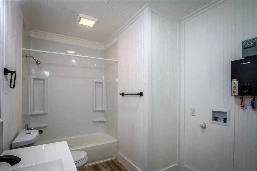 421 South San Patricio Sinton, TX 78387