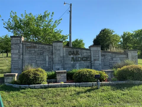 1896 River Oak Court