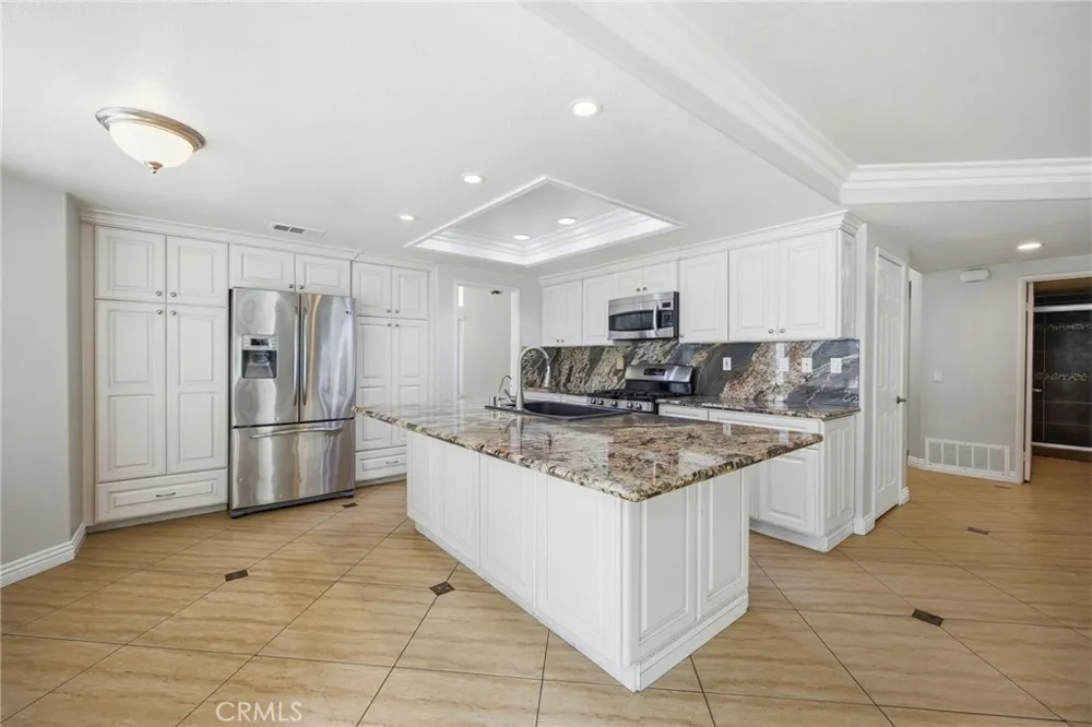 31871 Leigh Temecula, CA 92591