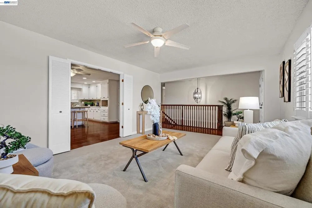 21671 Shady Spring Rd Castro Valley, CA 94546