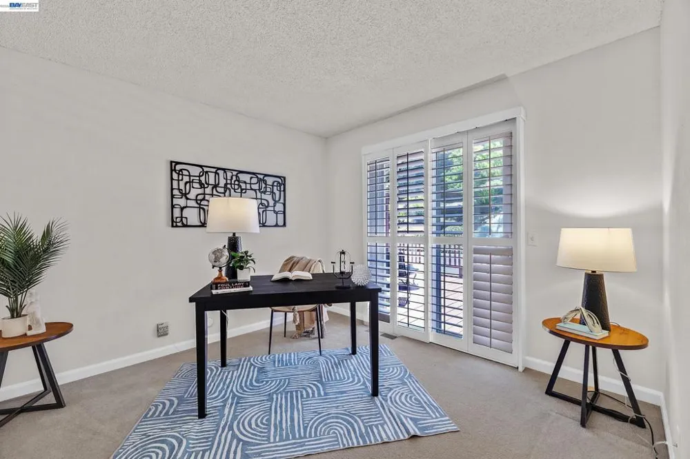 21671 Shady Spring Rd Castro Valley, CA 94546