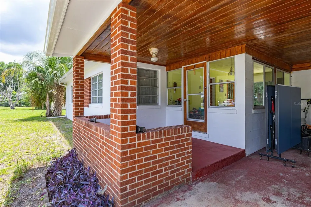 9 SUNSET DRIVE Debary, FL 32713