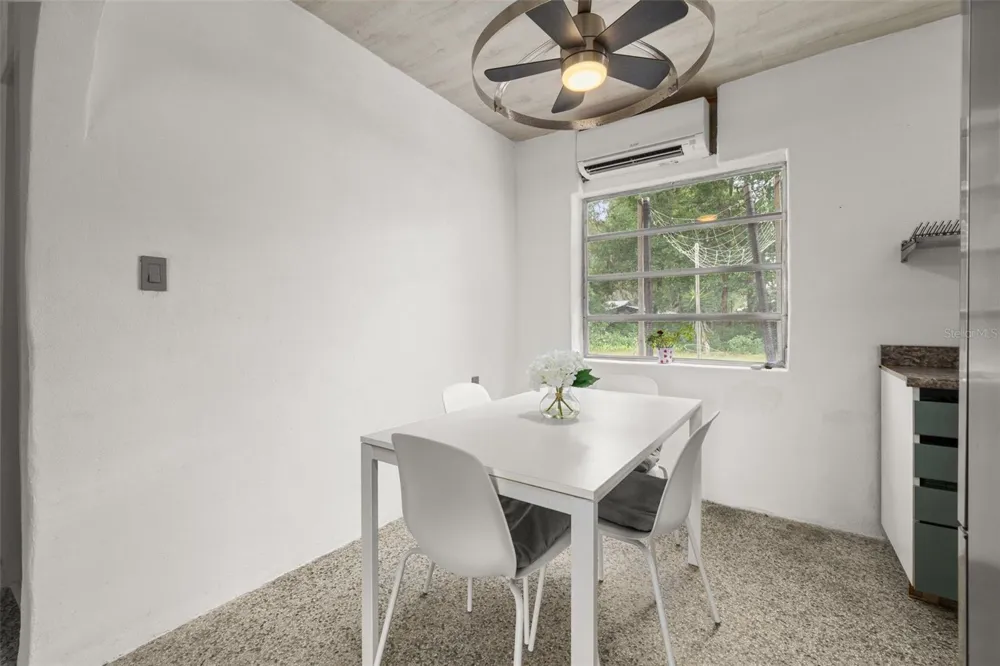 9 SUNSET DRIVE Debary, FL 32713