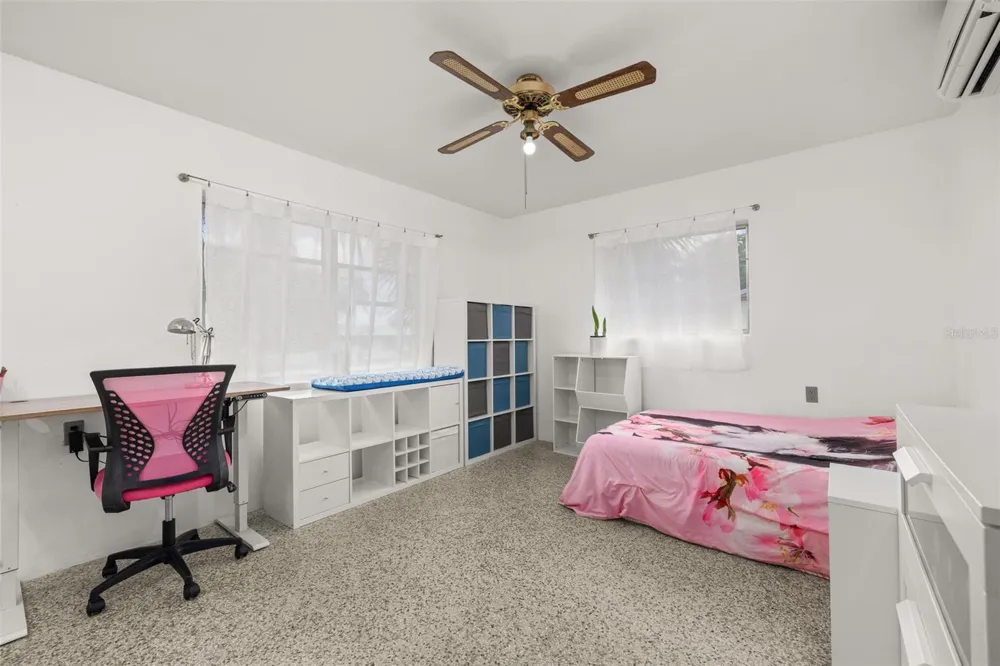 9 SUNSET DRIVE Debary, FL 32713