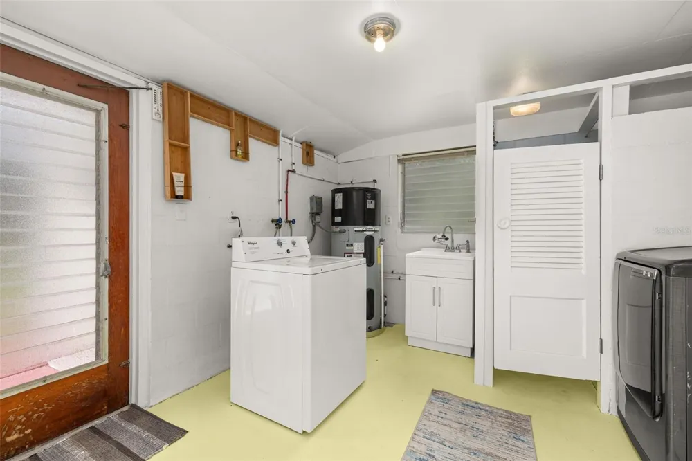 9 SUNSET DRIVE Debary, FL 32713