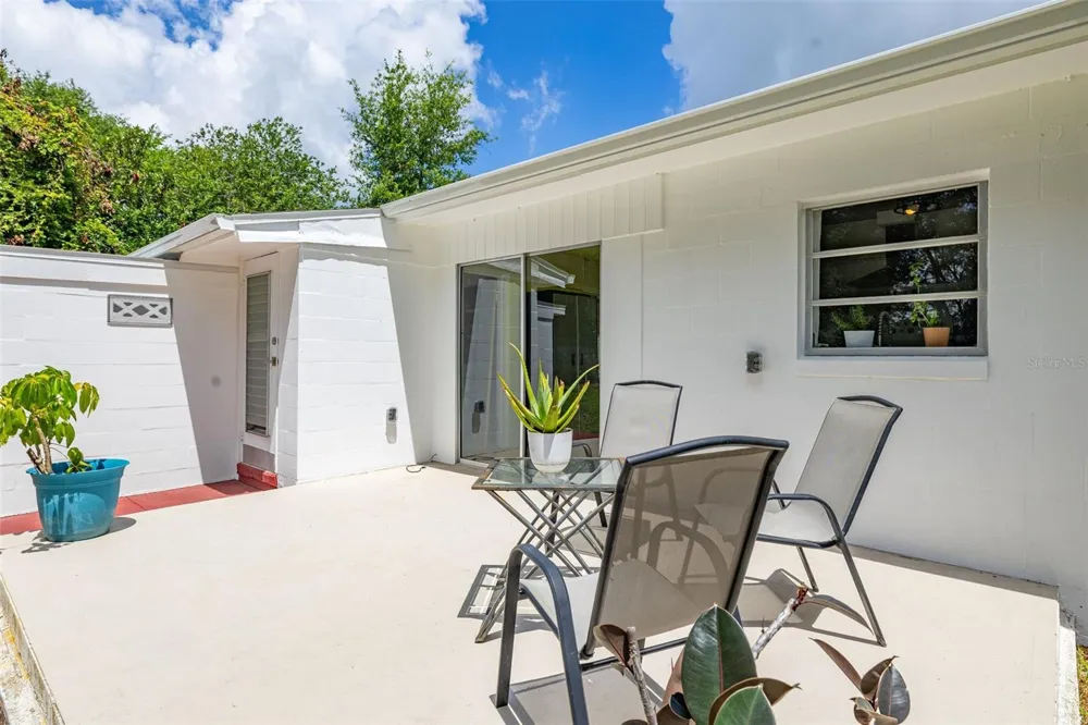 9 SUNSET DRIVE Debary, FL 32713
