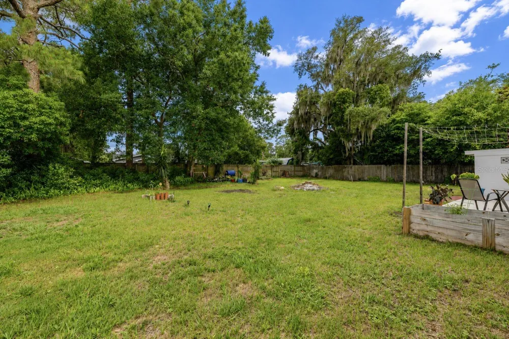 9 SUNSET DRIVE Debary, FL 32713