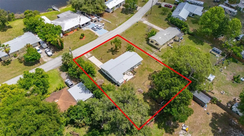 9 SUNSET DRIVE Debary, FL 32713