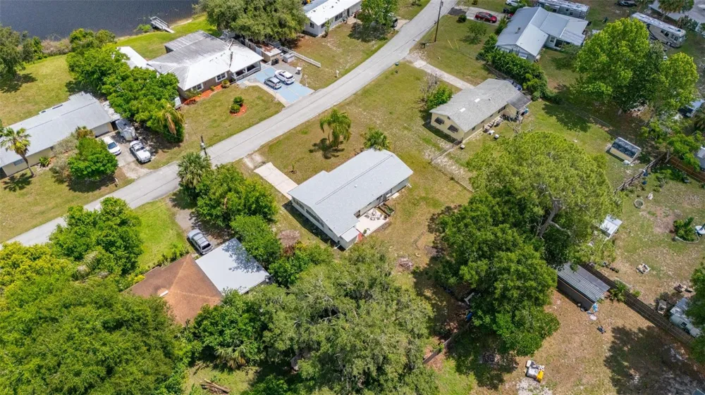 9 SUNSET DRIVE Debary, FL 32713