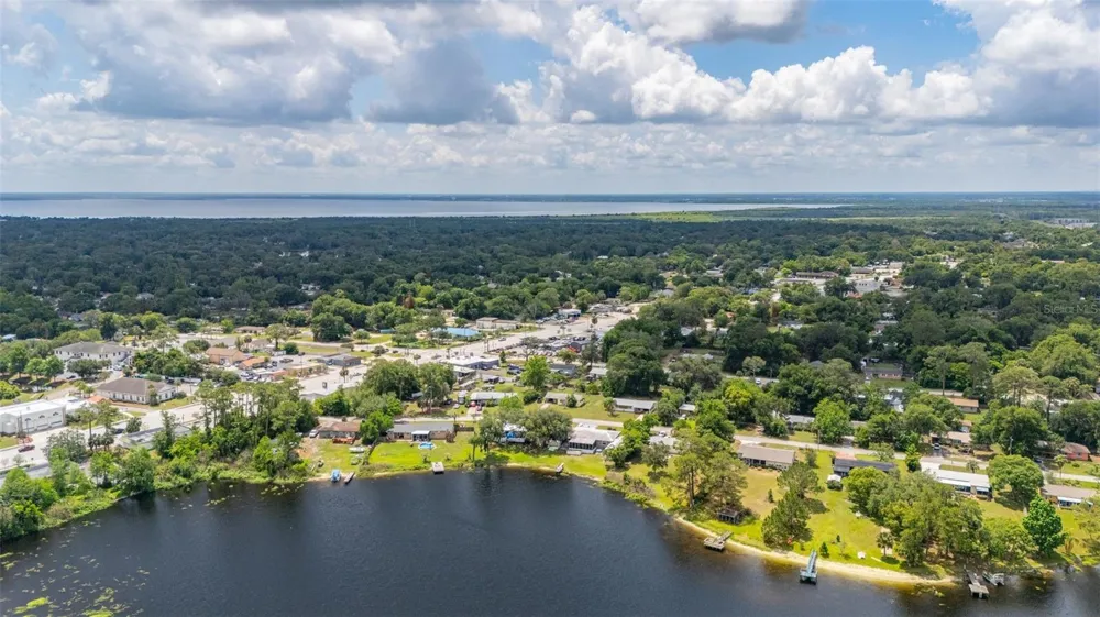 9 SUNSET DRIVE Debary, FL 32713