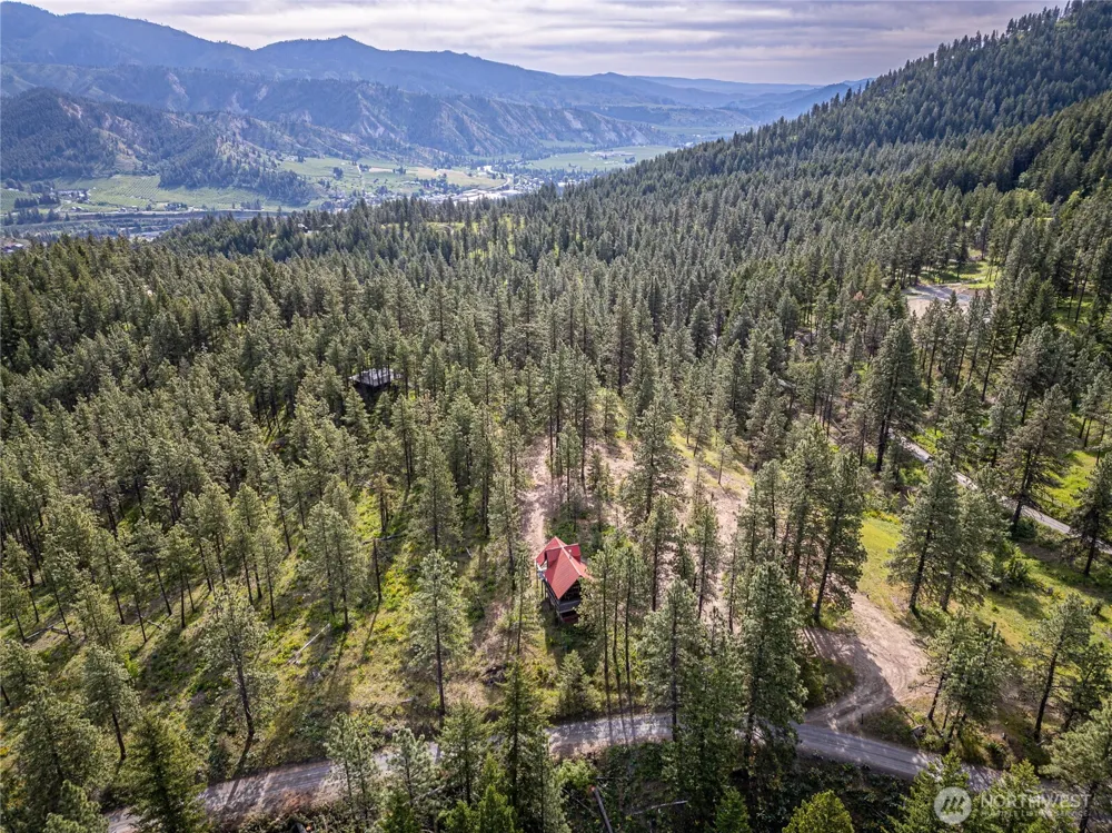 329 First Grade Road Leavenworth, WA 98826