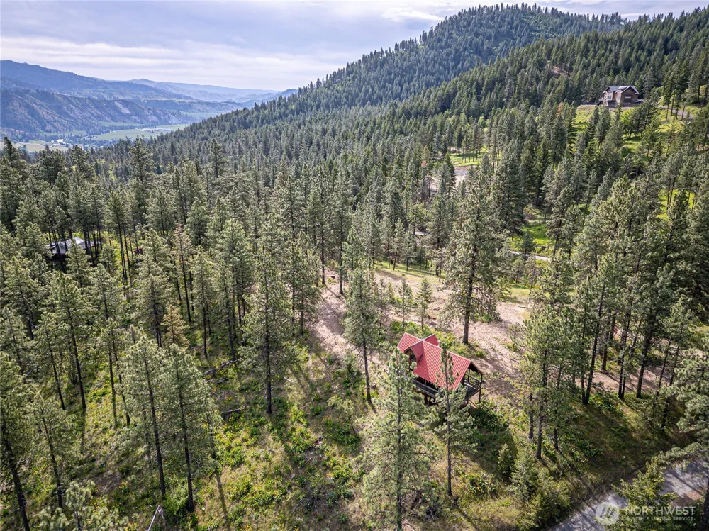 329 First Grade Road Leavenworth, WA 98826