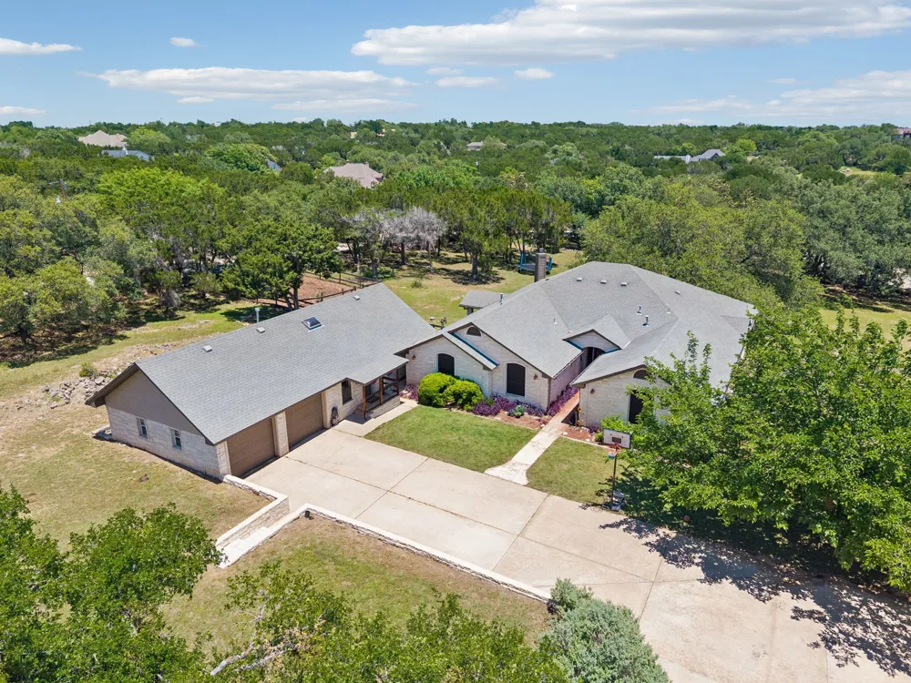 401 Twin Springs Road Georgetown, TX 78633