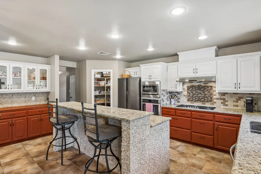 401 Twin Springs Road Georgetown, TX 78633