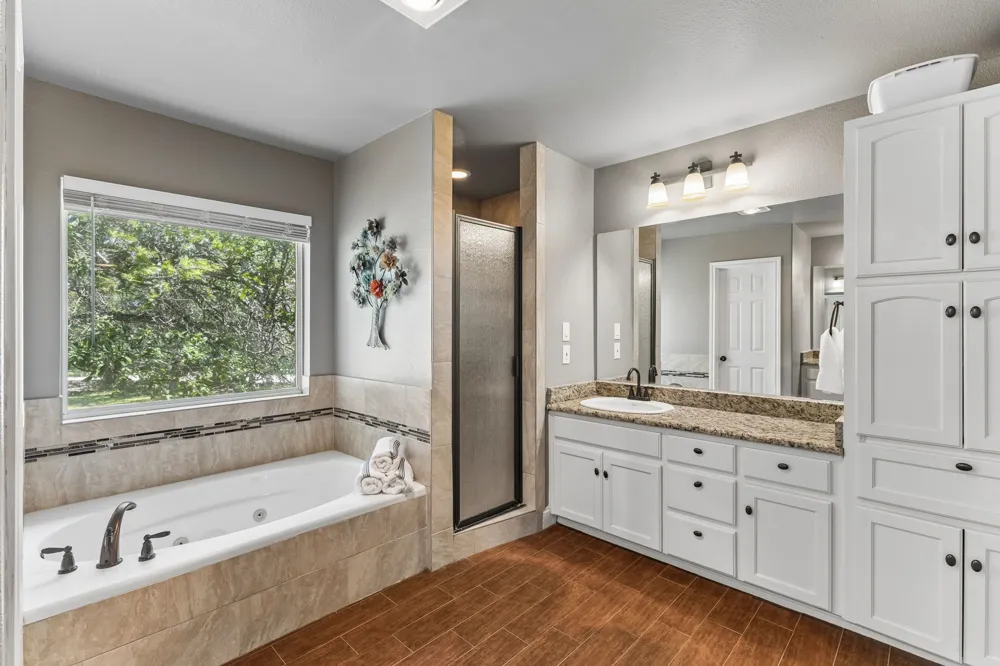 401 Twin Springs Road Georgetown, TX 78633