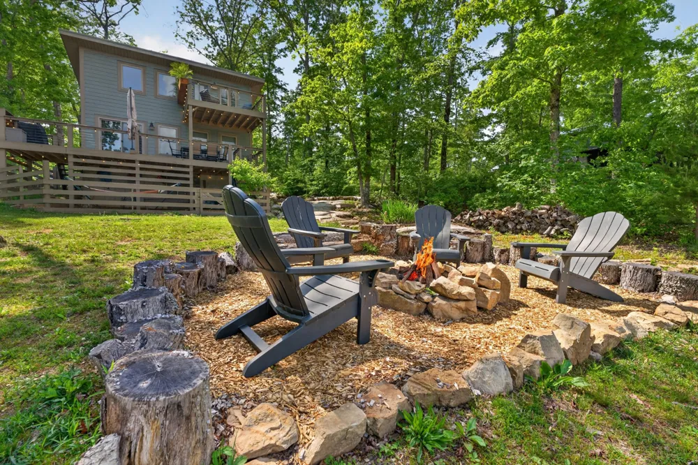 85 Hemlock Cv Tracy City, TN 37387