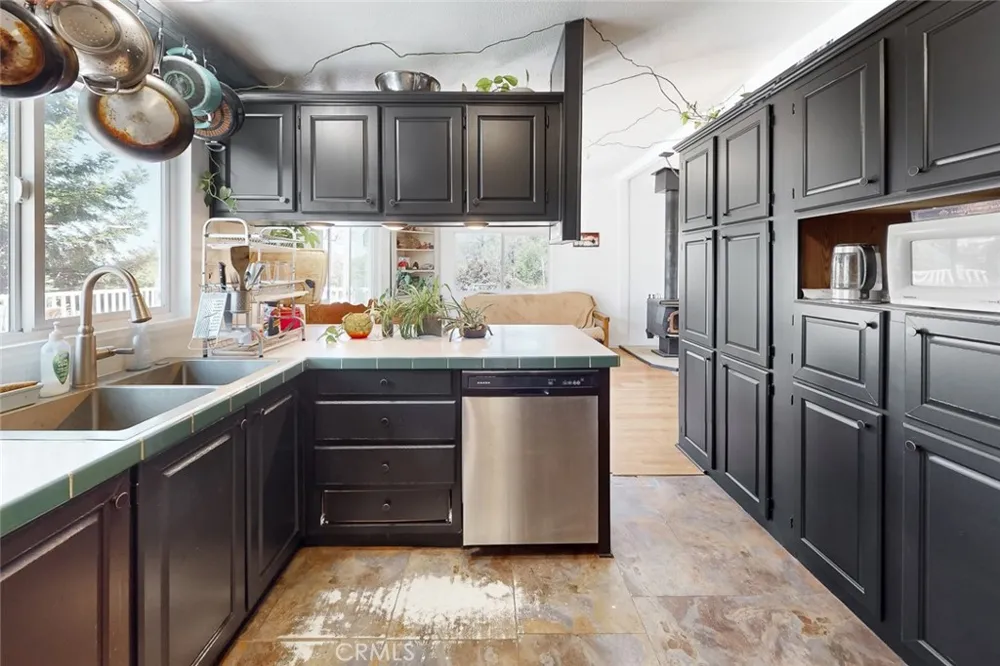 49 Dancing Wind Drive Oroville, CA 95966
