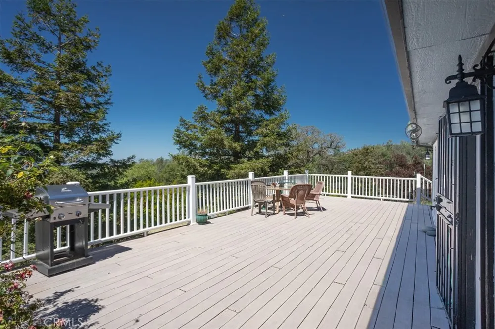 49 Dancing Wind Drive Oroville, CA 95966