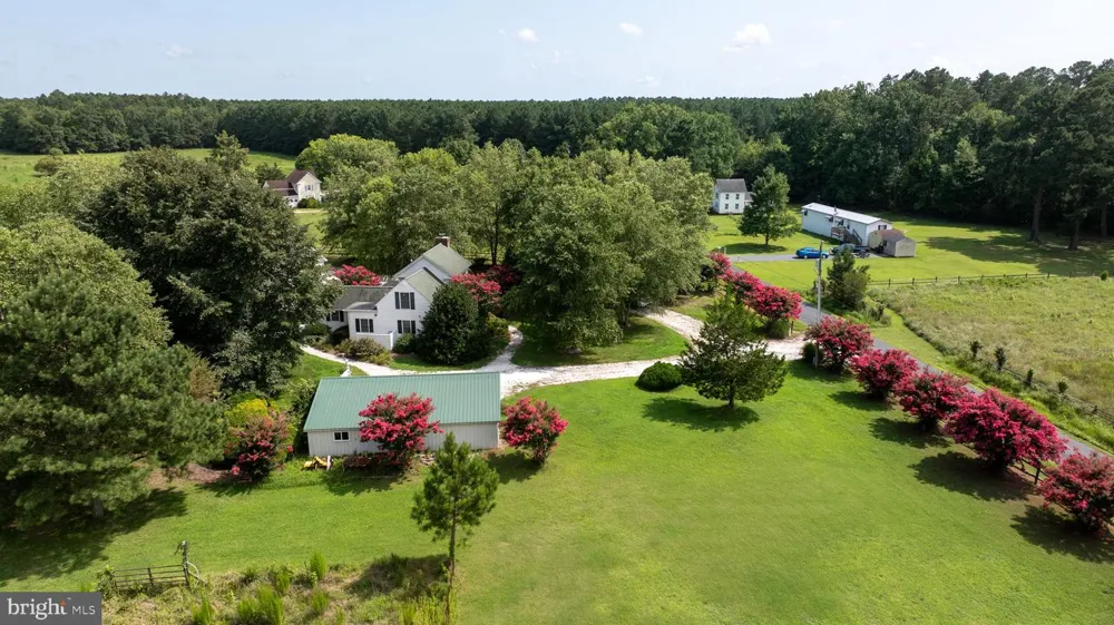 25367 MESSONGO ROAD Temperanceville, VA 23442