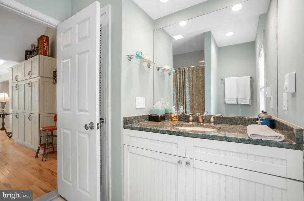 25367 MESSONGO ROAD Temperanceville, VA 23442