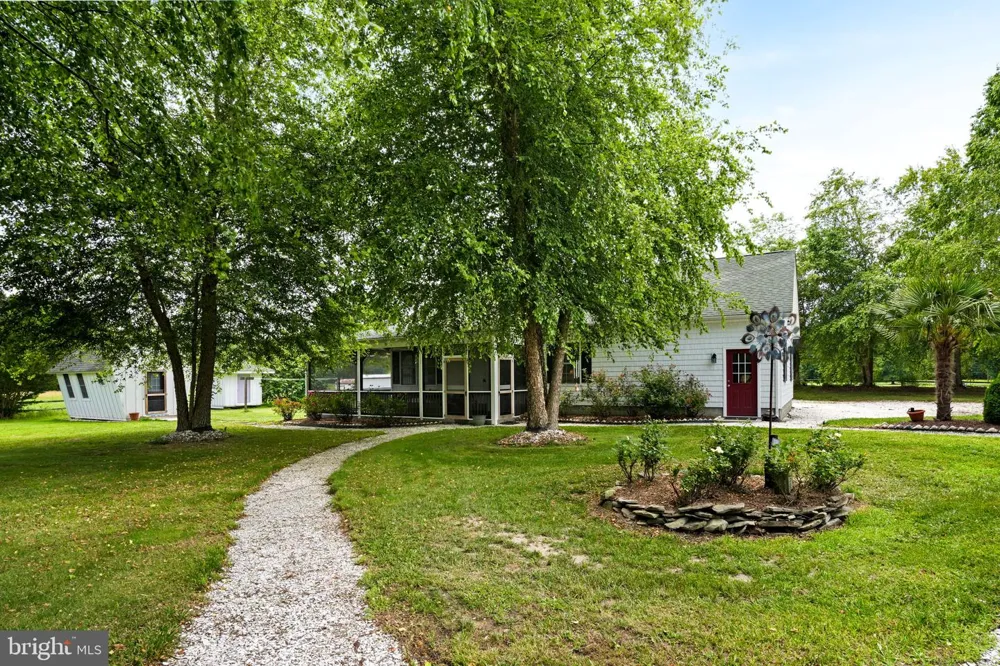 25367 MESSONGO ROAD Temperanceville, VA 23442