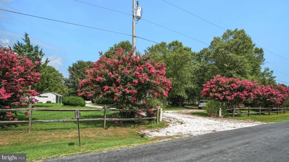 25367 MESSONGO ROAD Temperanceville, VA 23442