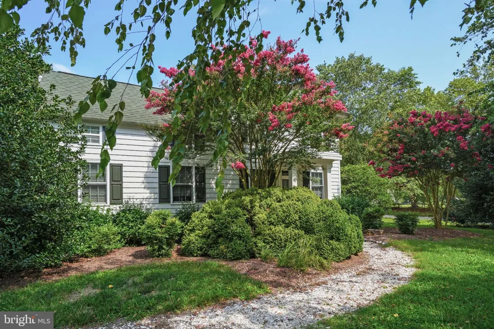 25367 MESSONGO ROAD Temperanceville, VA 23442