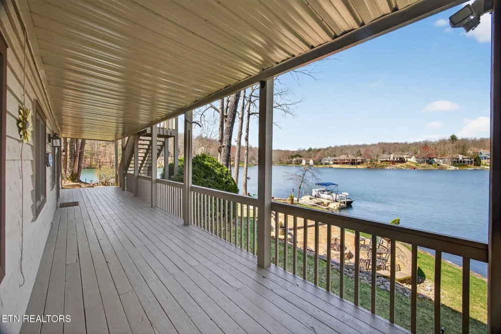 63 Brummel Lane Crossville, TN 38558