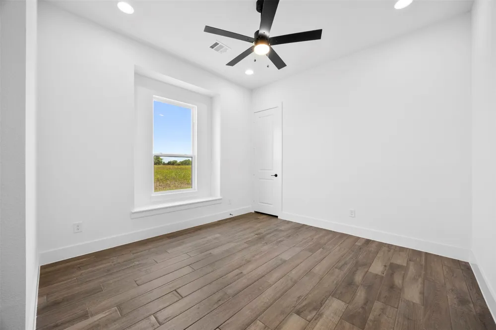 152 Aanya Lane Waxahachie, TX 75165