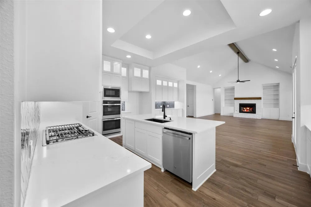 152 Aanya Lane Waxahachie, TX 75165