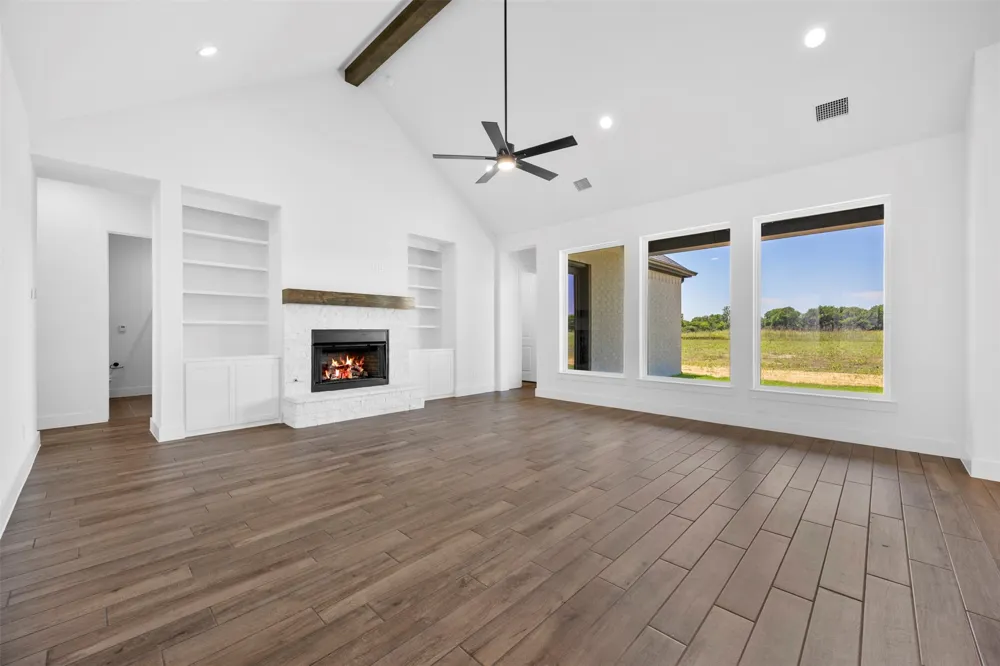 152 Aanya Lane Waxahachie, TX 75165
