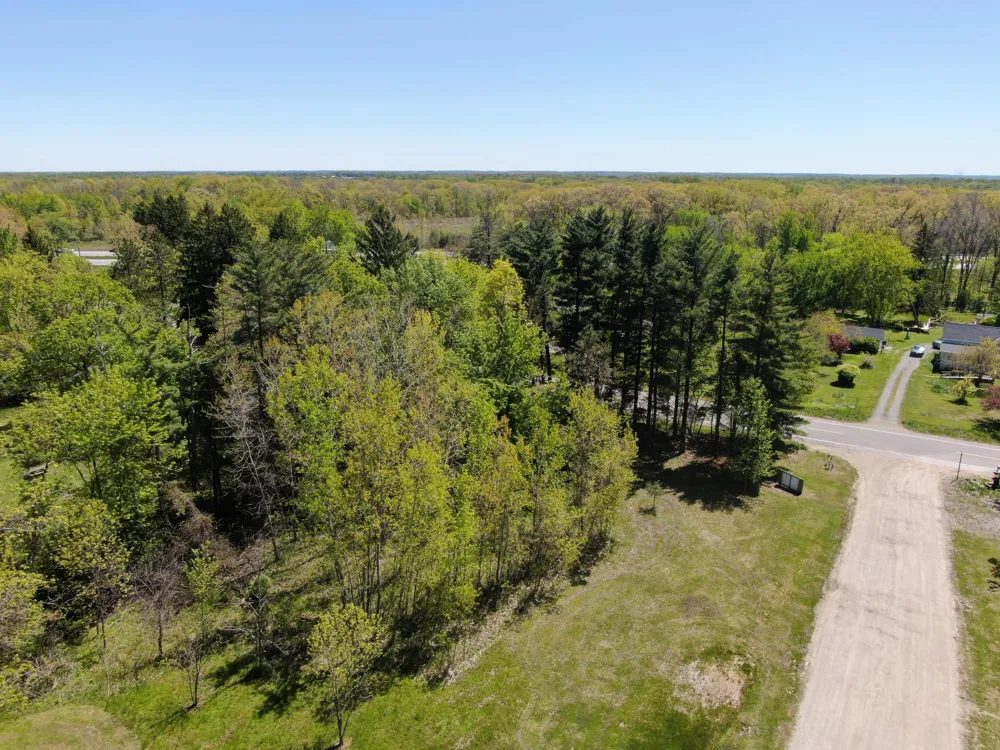 12 Meadowood Lane Lakeside, MI 49116