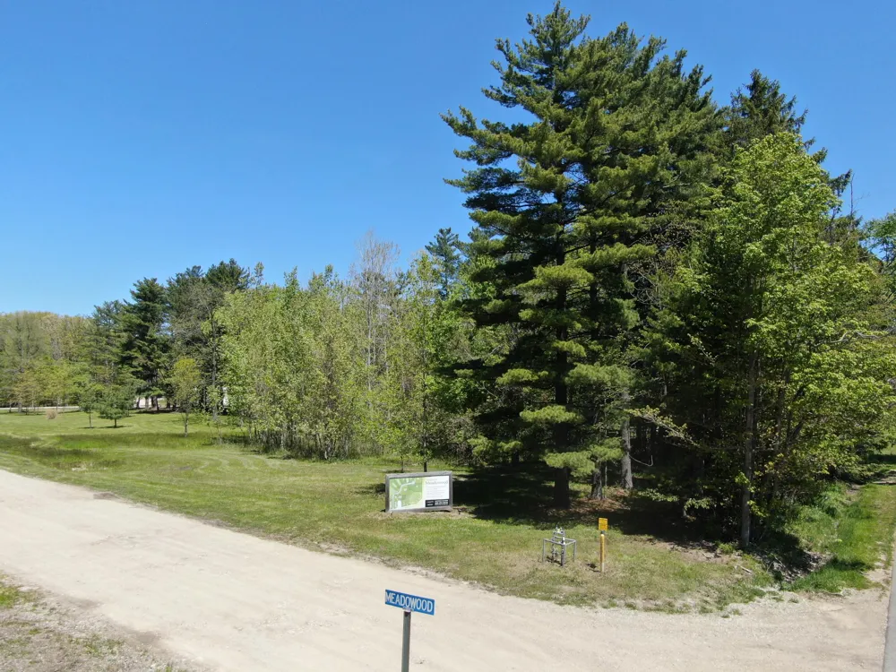 12 Meadowood Lane Lakeside, MI 49116