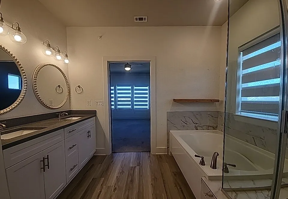 3332 Santee Street Plano, TX 75074