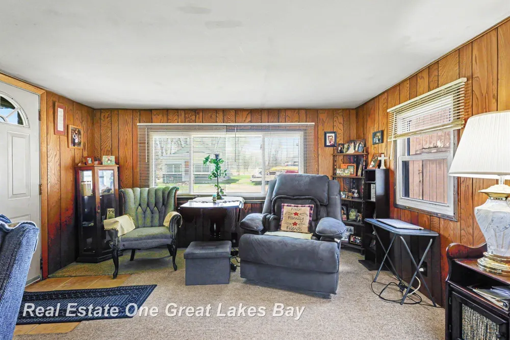 2118 Lakeview Street Standish Township, MI 48658