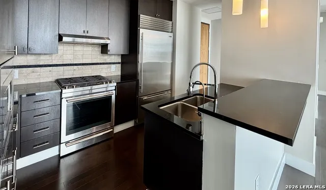 610 E Market Unit UNIT 2812 San Antonio, TX 78205