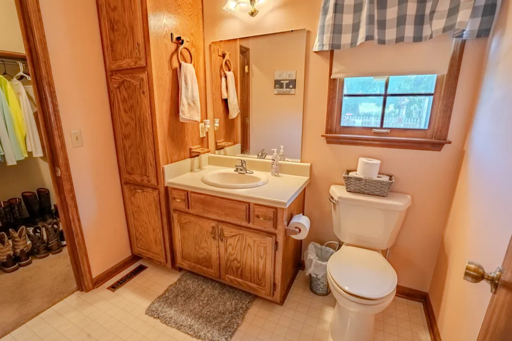 6 Hawthorne Dr Lawrenceburg, TN 38464