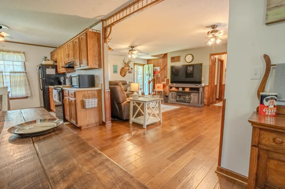 6 Hawthorne Dr Lawrenceburg, TN 38464
